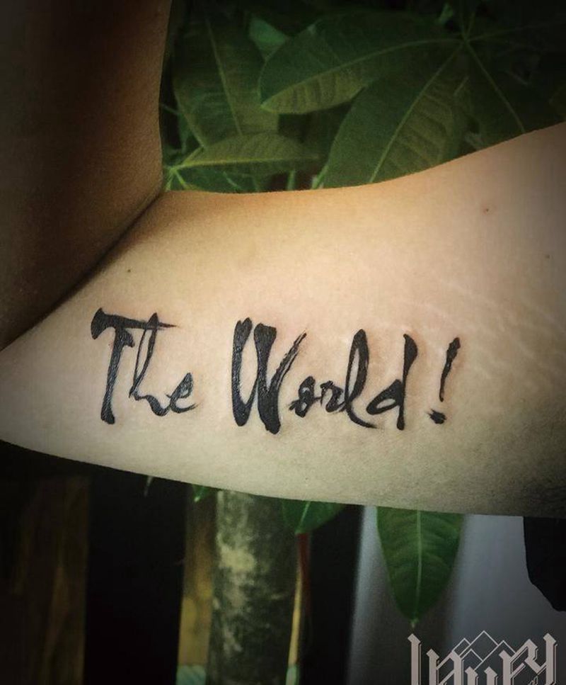 笔触 英文纹身图片_手臂New School纹身图案