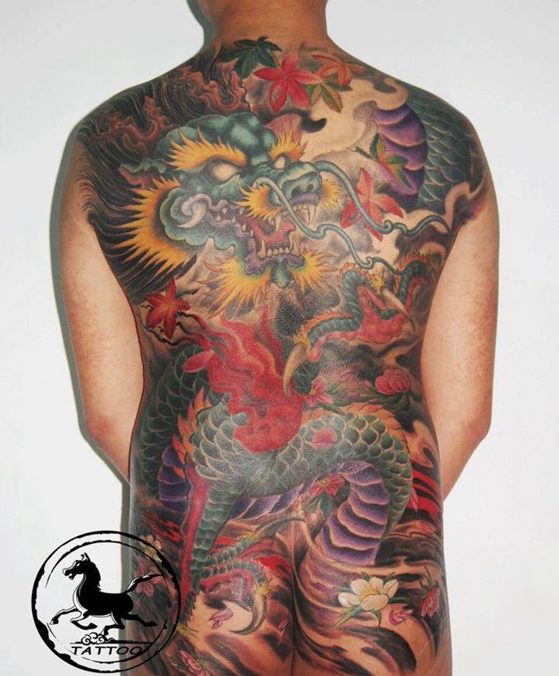 龙纹身图片_传统重彩纹身图案