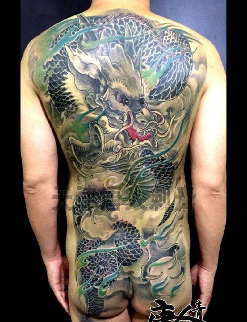 大龙收工纹身图片_