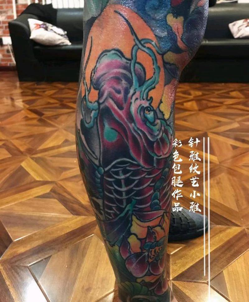 大花腿纹身图片_