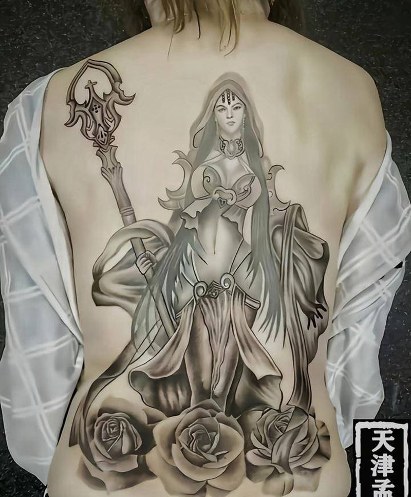 欧美满背，未完工纹身图片_背部欧美写实纹身图案