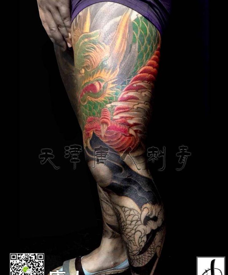 包腿青龙纹身图片_