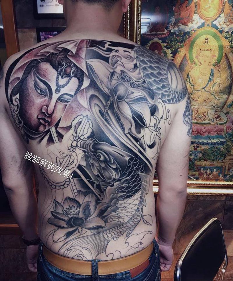 观音戏鲤纹身图片_