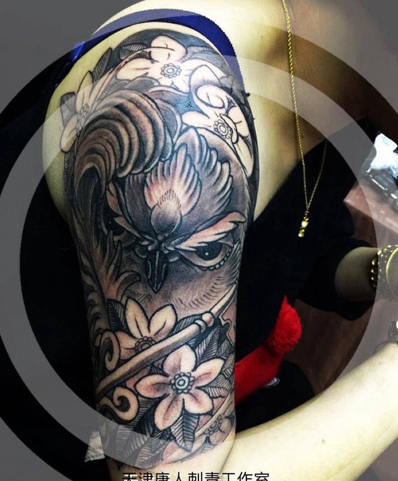 福猫待上色纹身图片_