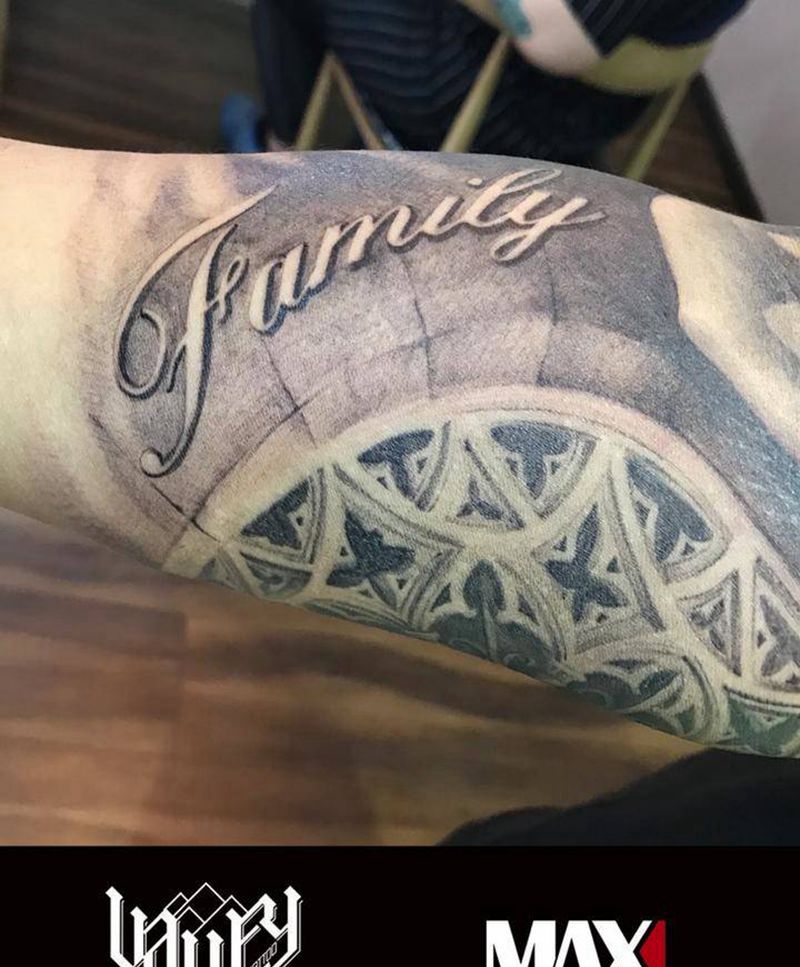 七分袖 补纹身图片_成品手臂欧美写实静物原创纹身图案