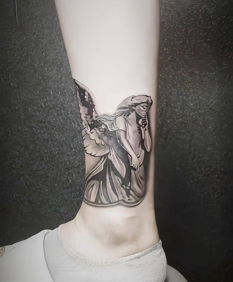 小腿圣母玛利亚纹身图片_腿部欧美写实纹身图案