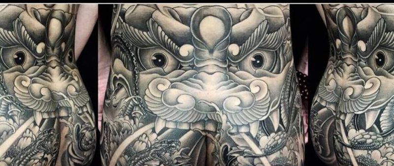 唐狮水门图纹身图片_臀部传统动物纹身图案