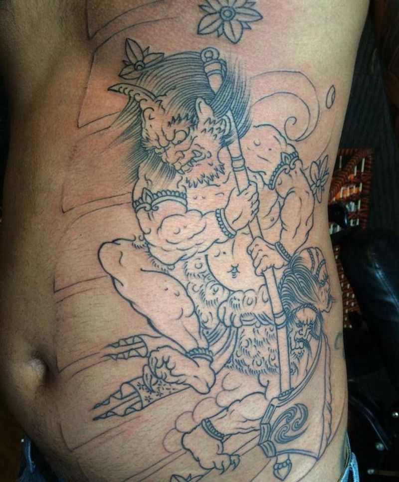 开衫线条纹身图片_