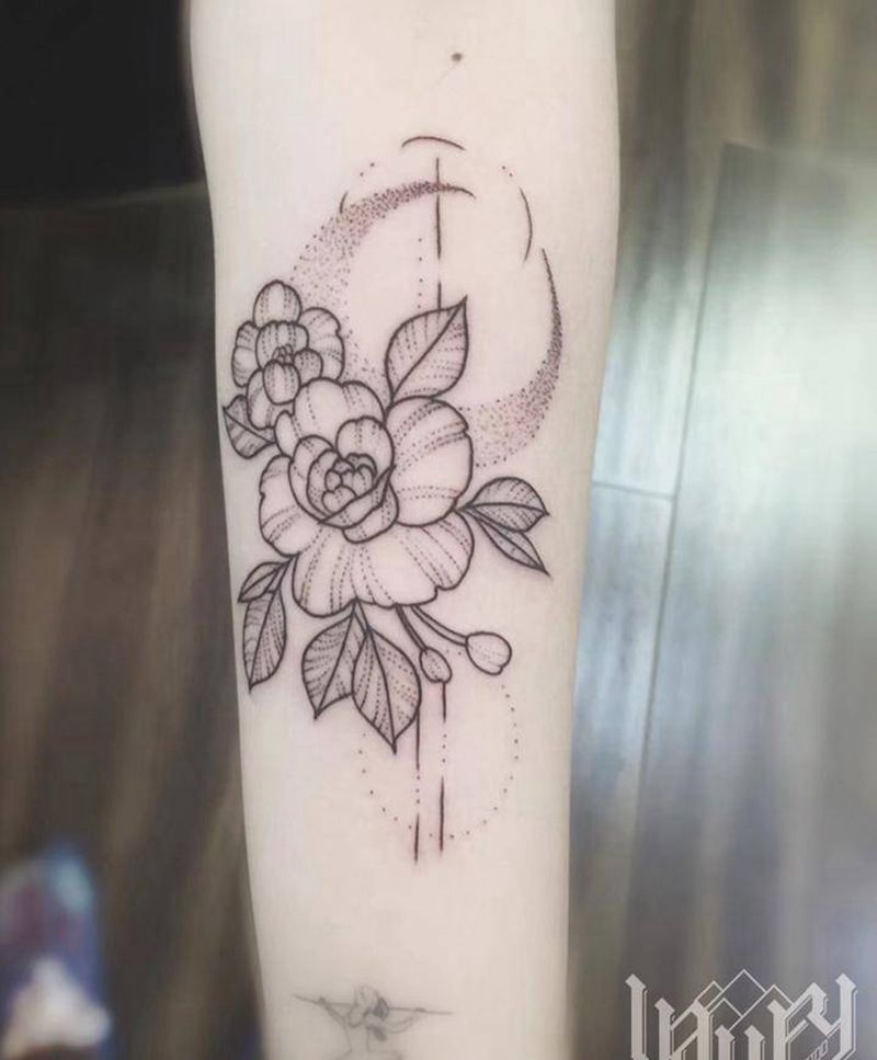 点刺 花 月亮纹身图片_手臂点刺纹身图案