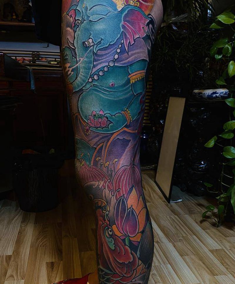 重彩包腿纹身图片_腿部纹身图案