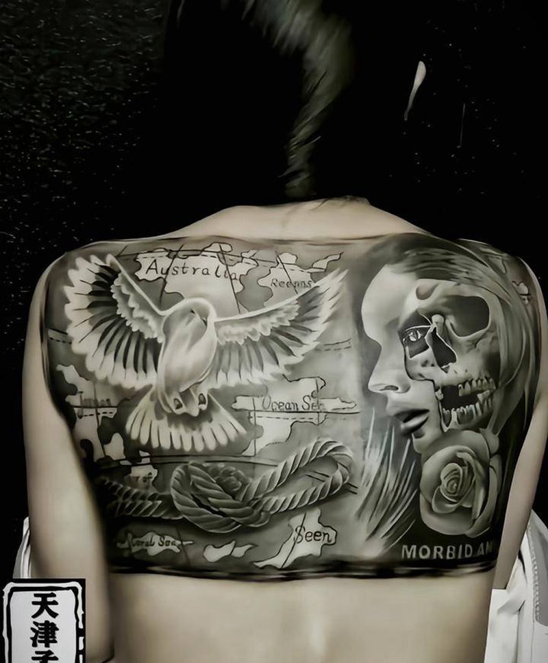 欧美半背完工纹身图片_背部欧美写实纹身图案
