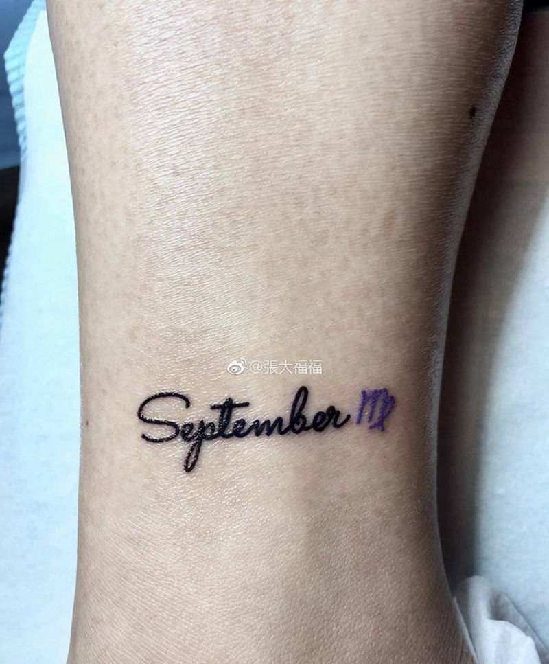 处女座纹身图片_成品脚部腿部欧美清新字符彩色女生英文纹身图案