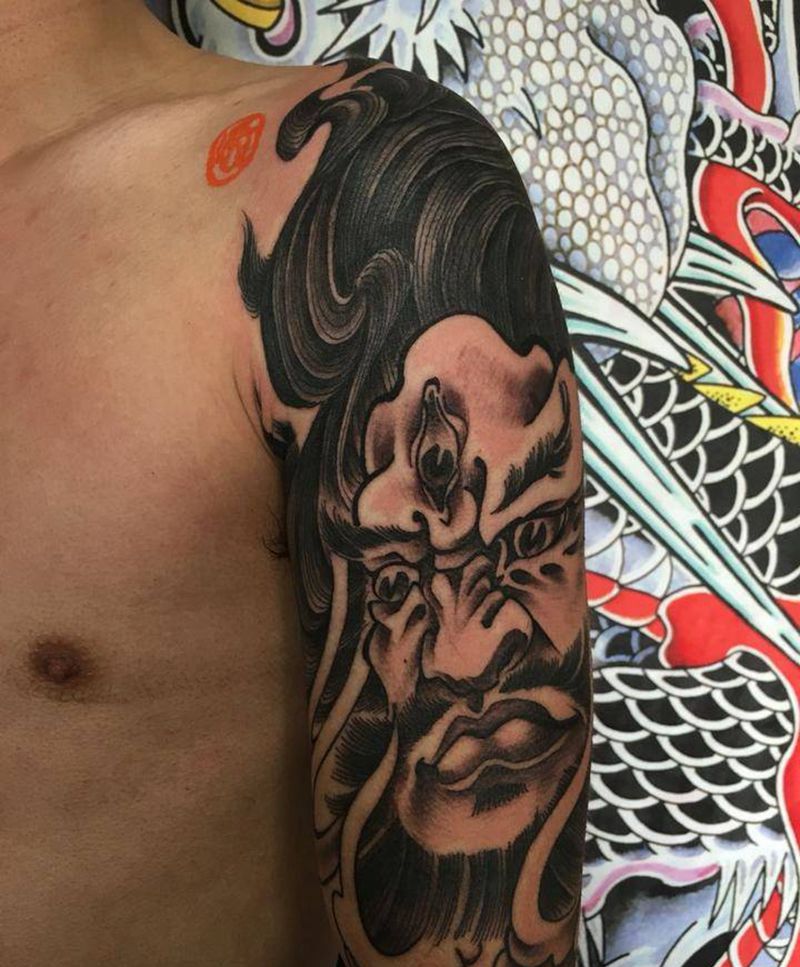 马王爷,三只眼纹身图片_