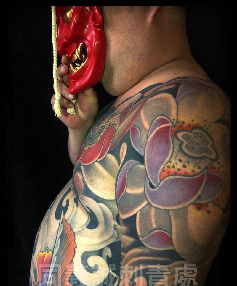 小通体纹身图片_