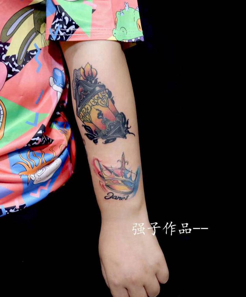 欧美小图纹身图片_手臂欧美写实水彩纹身图案