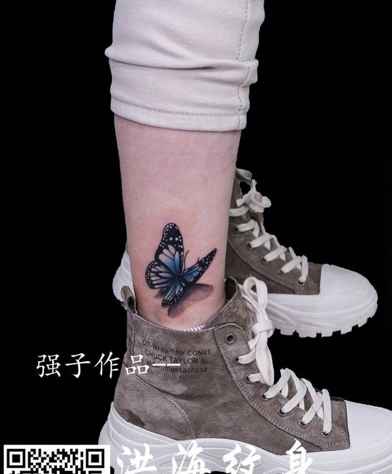 蝴蝶纹身图片_老传统新传统纹身图案