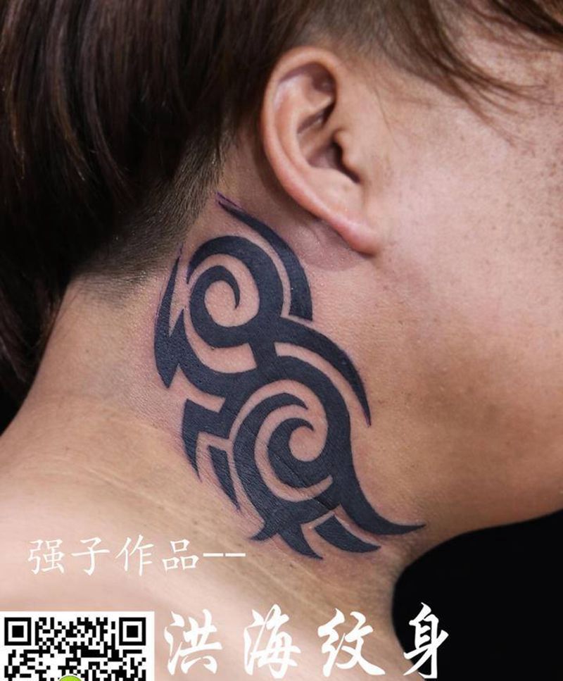 图腾纹身图片_颈部老传统新传统纹身图案