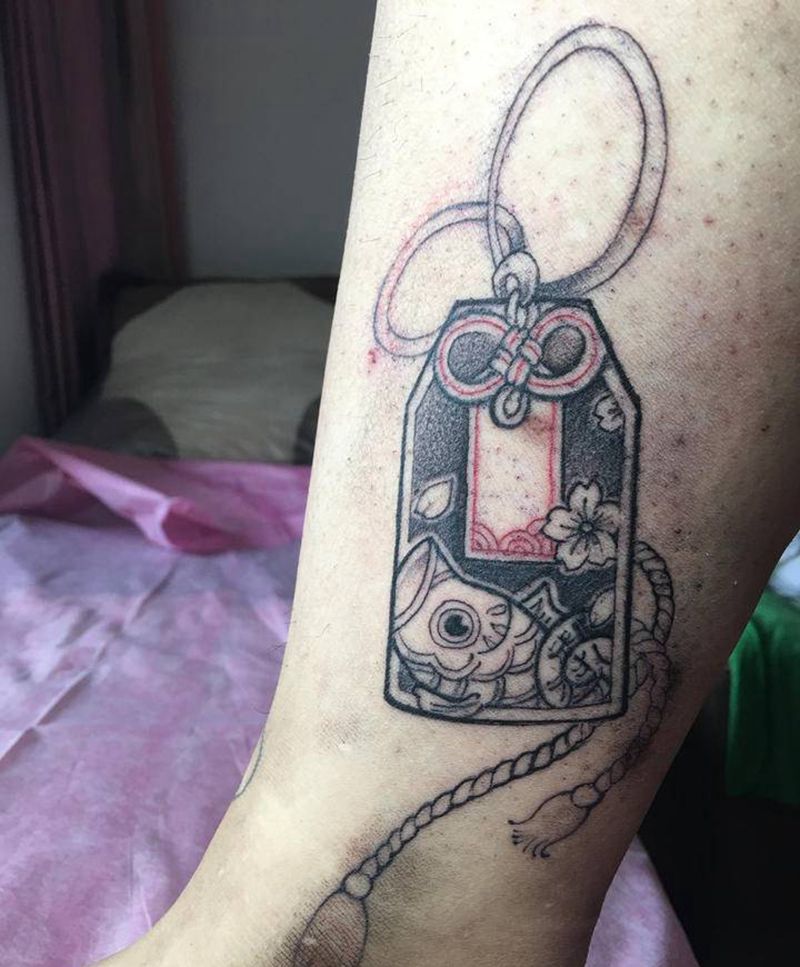 小福袋第一回纹身图片_腿部老传统水彩纹身图案