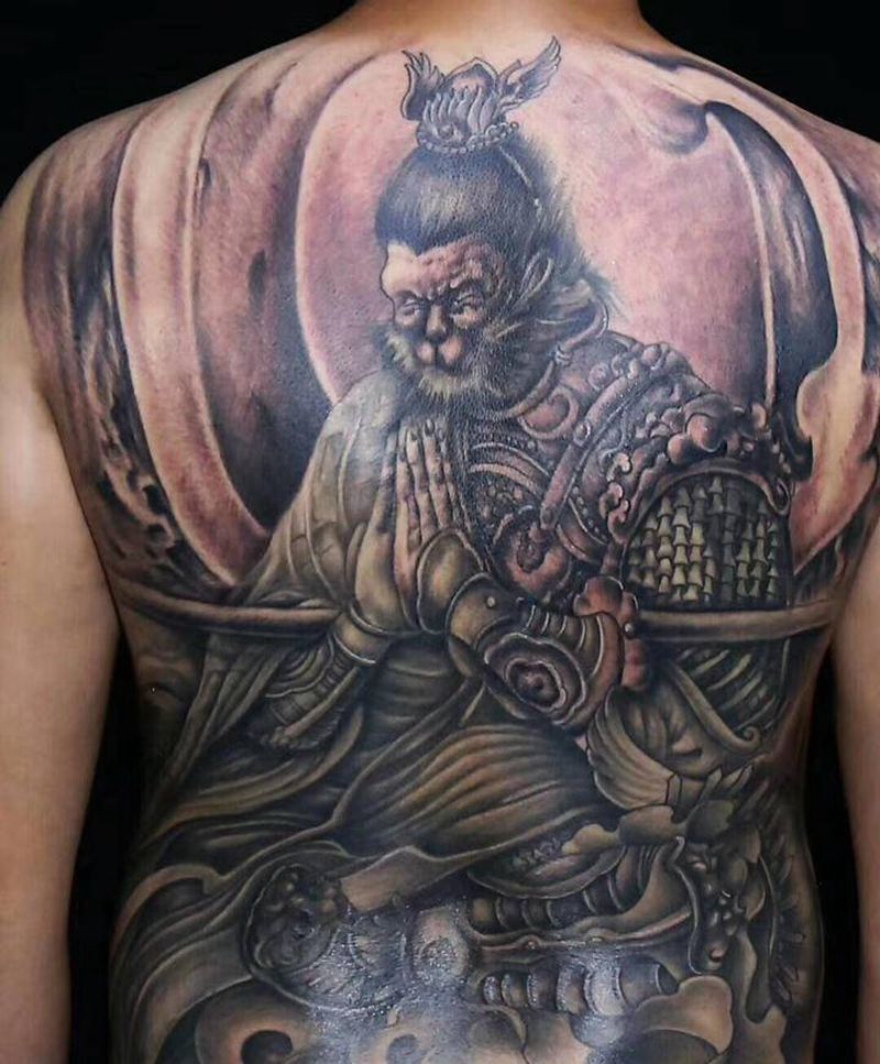 悟空纹身图片_背部纹身图案