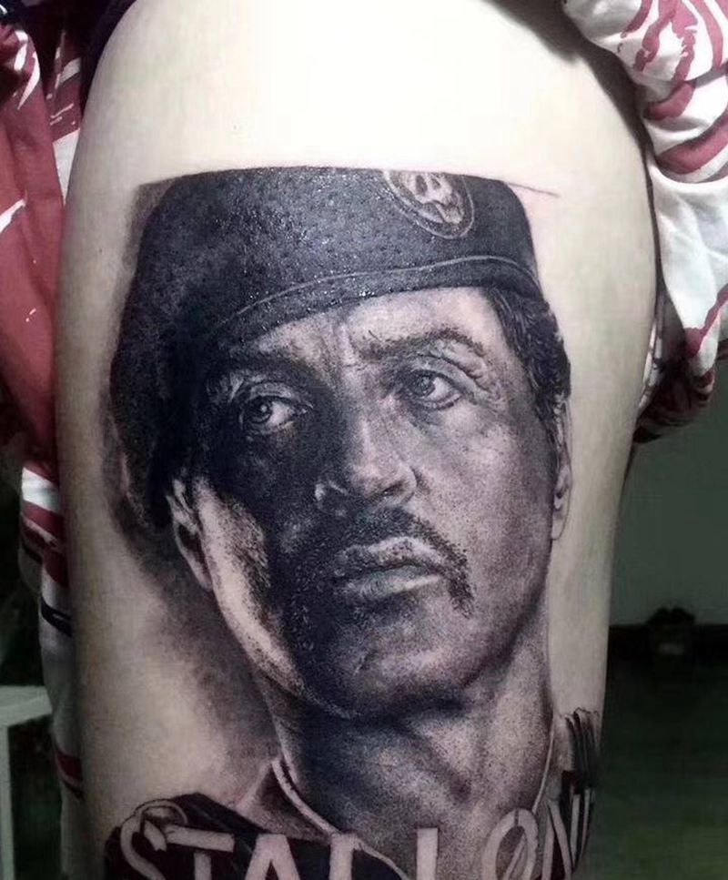 敢死隊史太龙纹身图片_胸部手臂欧美写实纹身图案