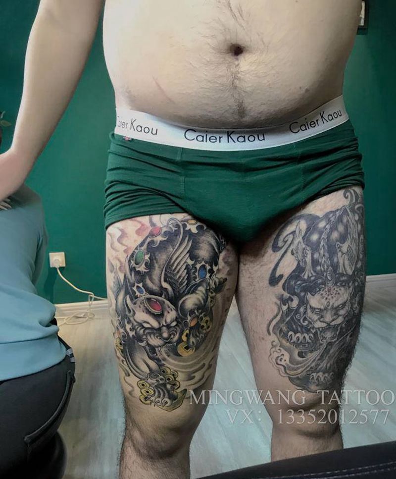 貔貅纹身图片_腿部老传统纹身图案