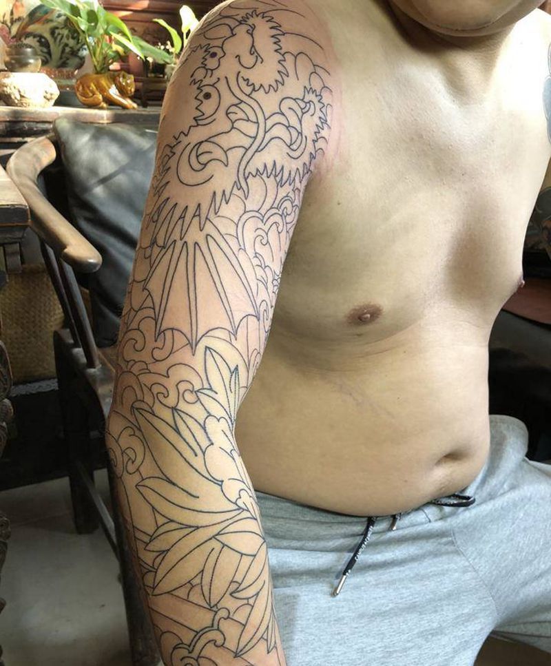 鰲魚割線纹身图片_手臂老传统纹身图案