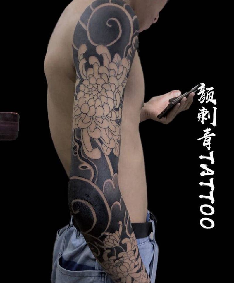 老传统遮盖纹身图片_手臂老传统纹身图案