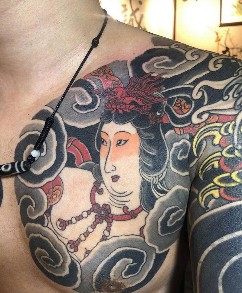 九天玄女纹身图片_胸部老传统纹身图案