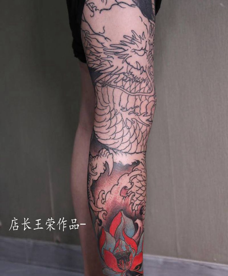 包腿龙未完纹身图片_腿部新传统纹身图案