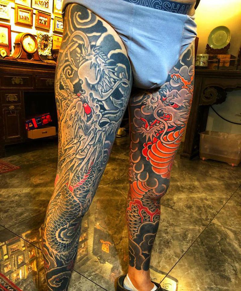雙龍花腿纹身图片_腿部老传统纹身图案