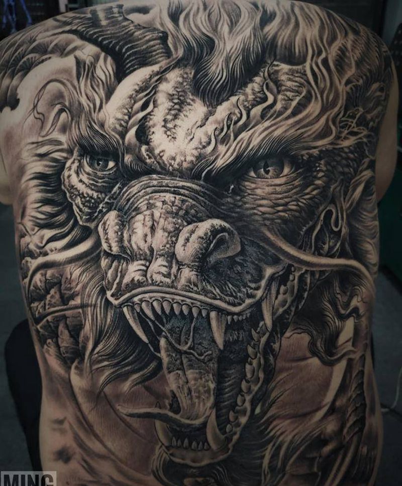 傲龙纹身图片_背部新传统纹身图案