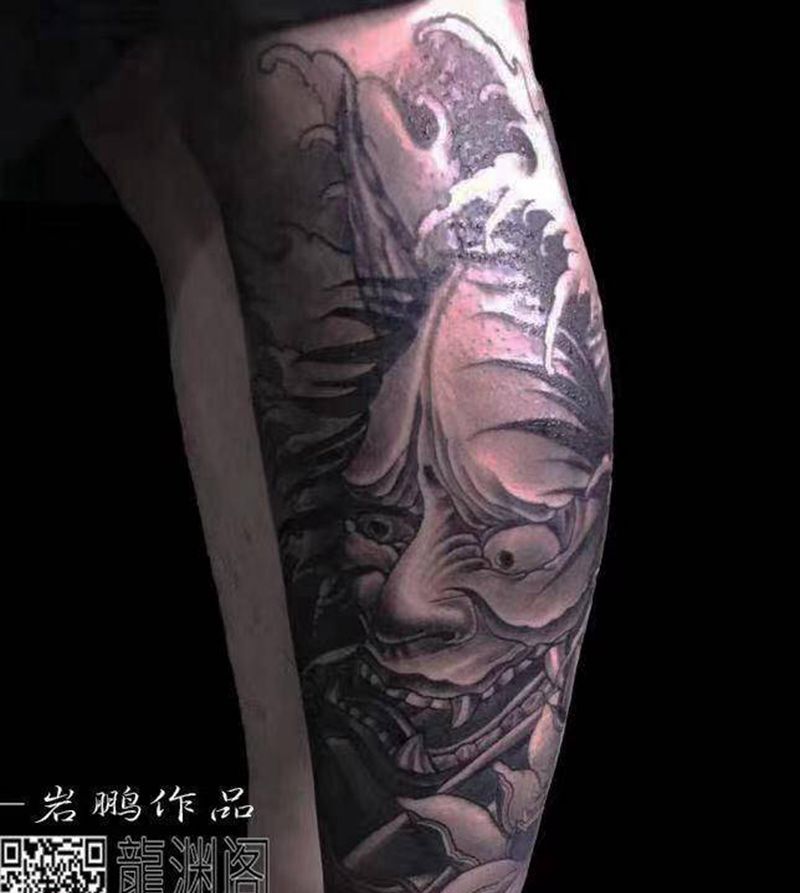 般若纹身图片_腿部纹身图案