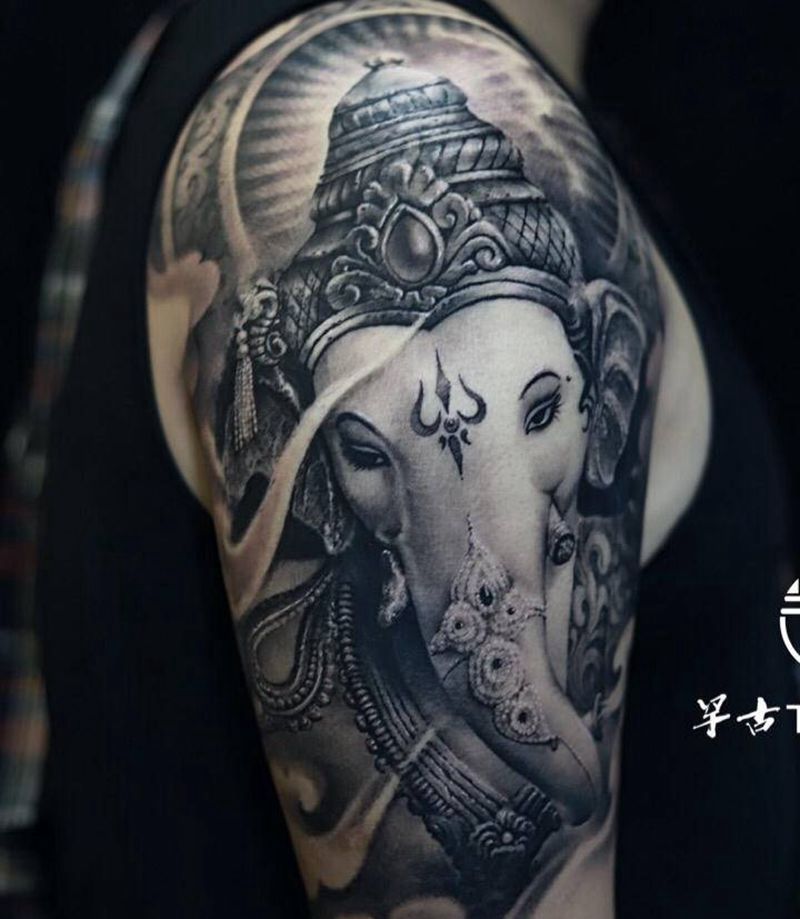 象神纹身图片_手臂肩部新传统象神纹身图案