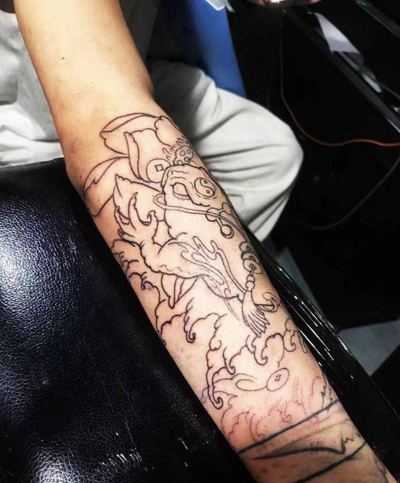 金蟾纹身图片_手臂纹身图案