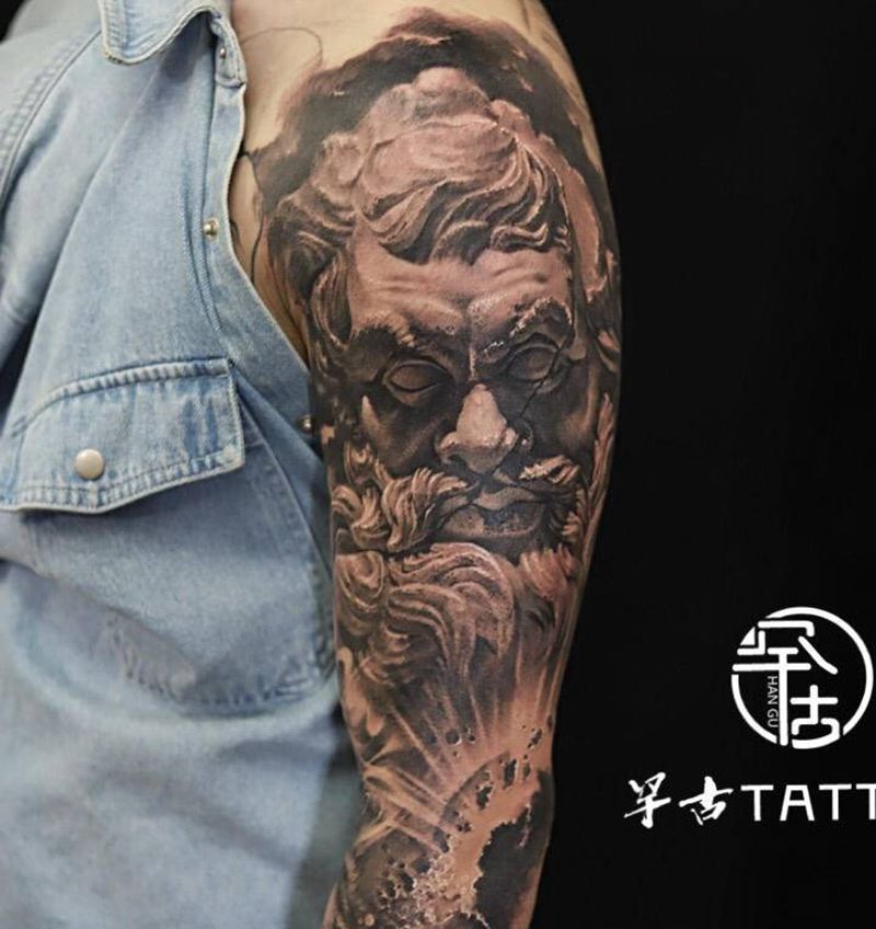 神纹身图片_手臂手部欧美写实神话故事写实花臂陨石纹身图案