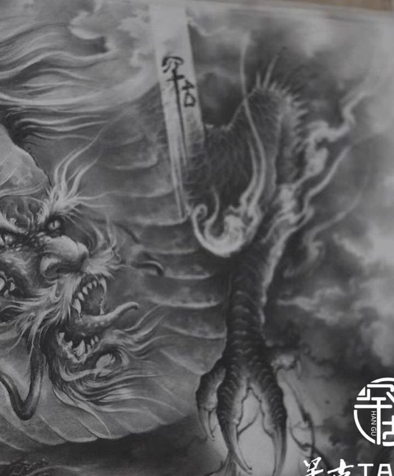 《龙颜凤姿》纹身图片_新传统画作纹身图案