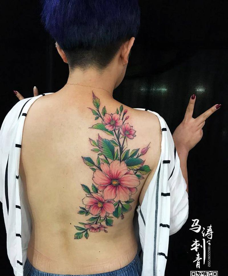 小清新花纹身图片_传统植物原创清新腰部背部臀部成品纹身图案