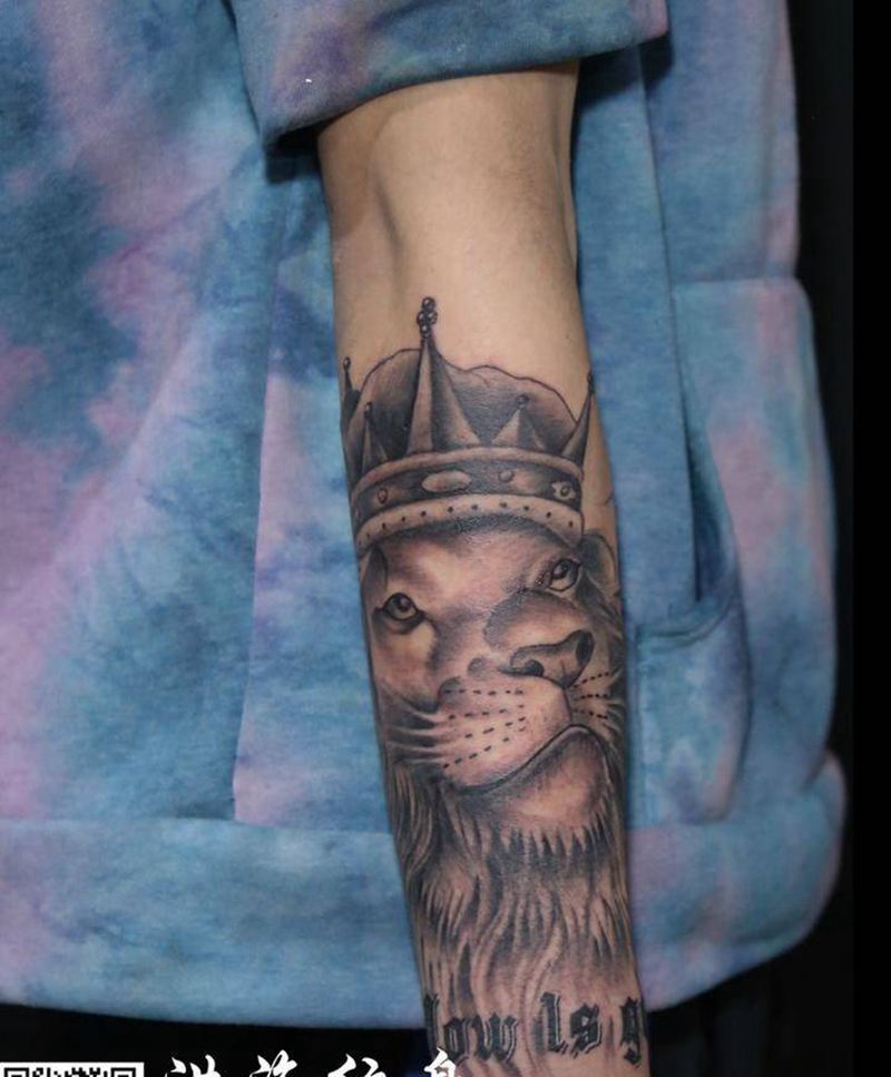 狮子纹身图片_