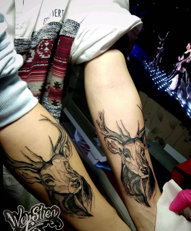 兄弟同款鹿头纹身图片_点刺鹿纹身图案