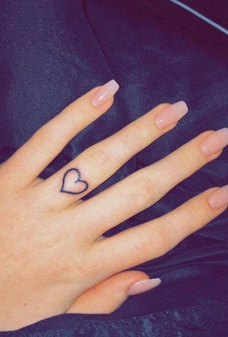 手指小纹身纹身图片_