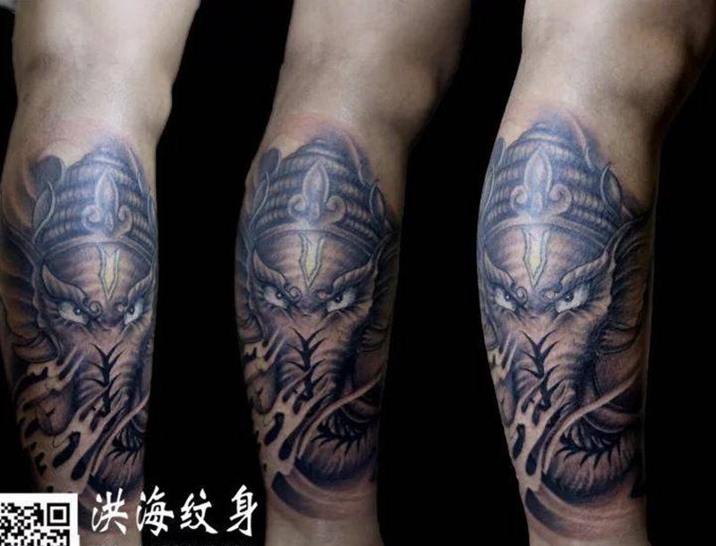 黑白象神纹身图片_成品腿部欧美动物宗教纹身图案
