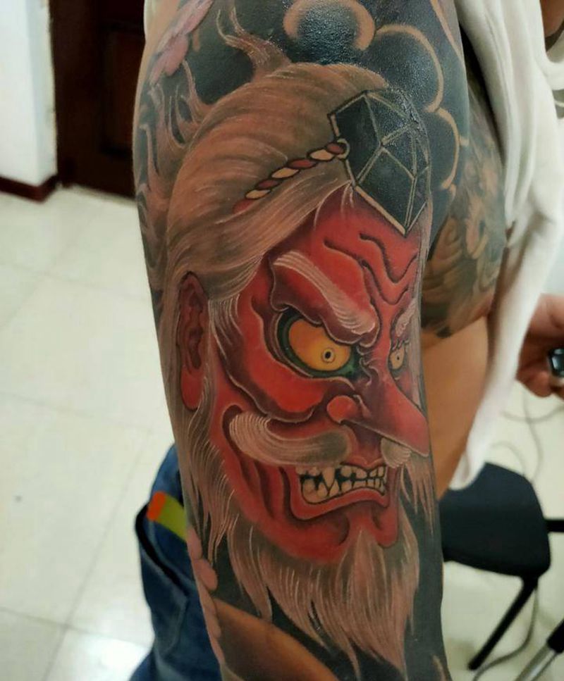 花臂纹身图片_手臂老传统纹身图案