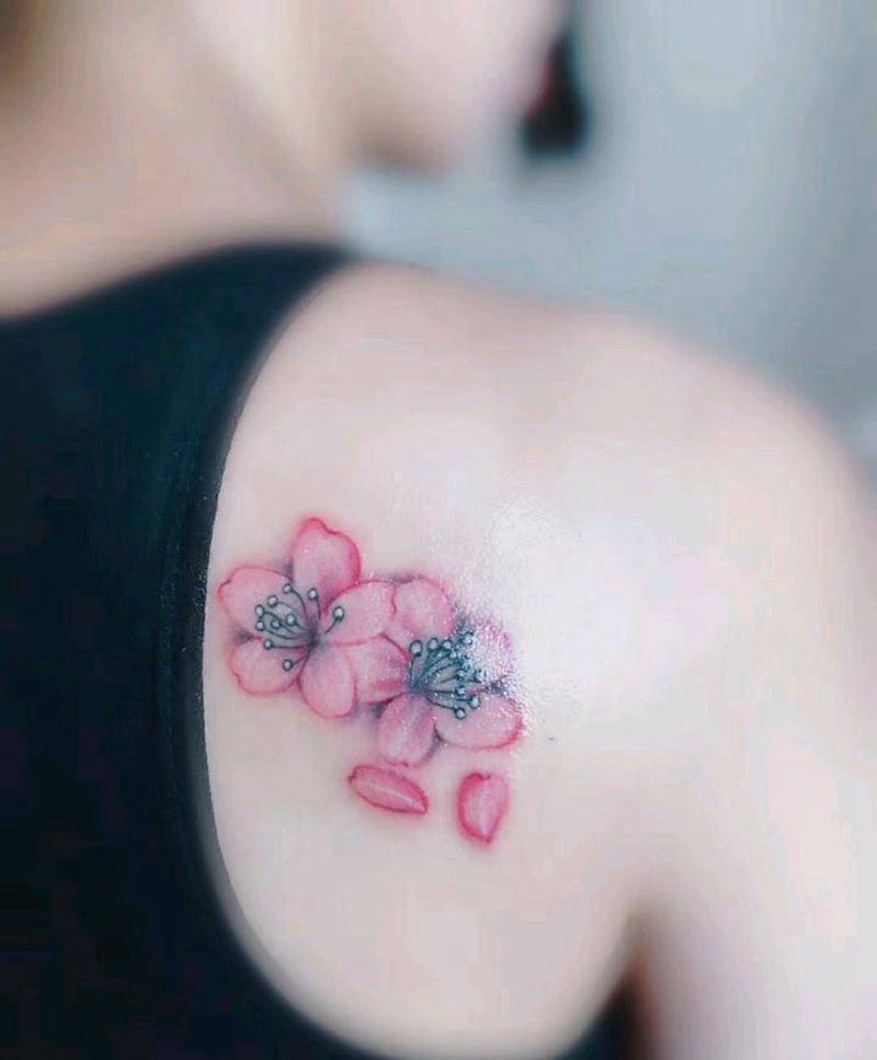 小樱花纹身图片_