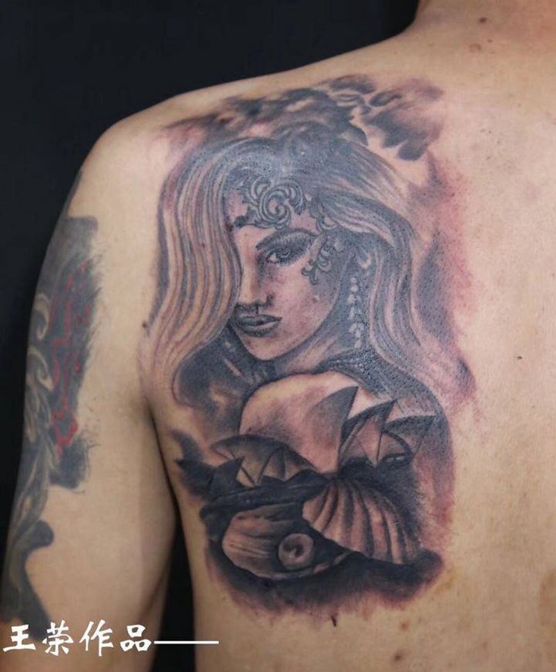 欧美女图纹身图片_