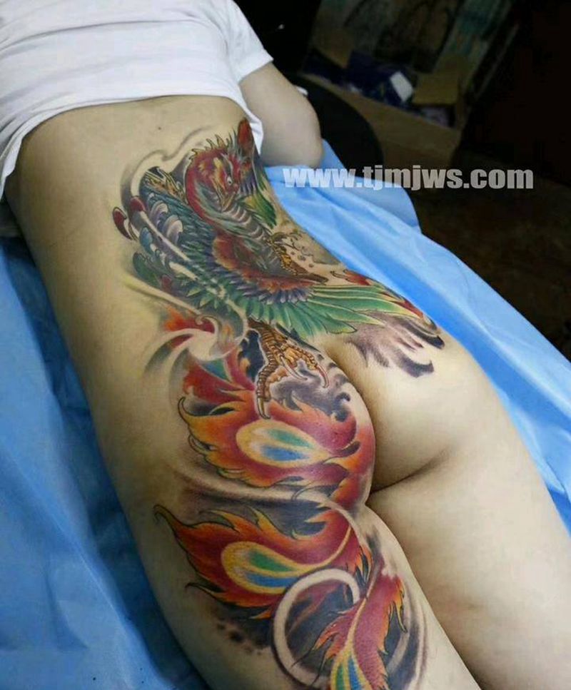 彩凤纹身图片_