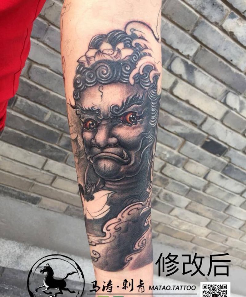 不动明王[修改]纹身图片_传统肖像人物手部背部手臂纹身图案