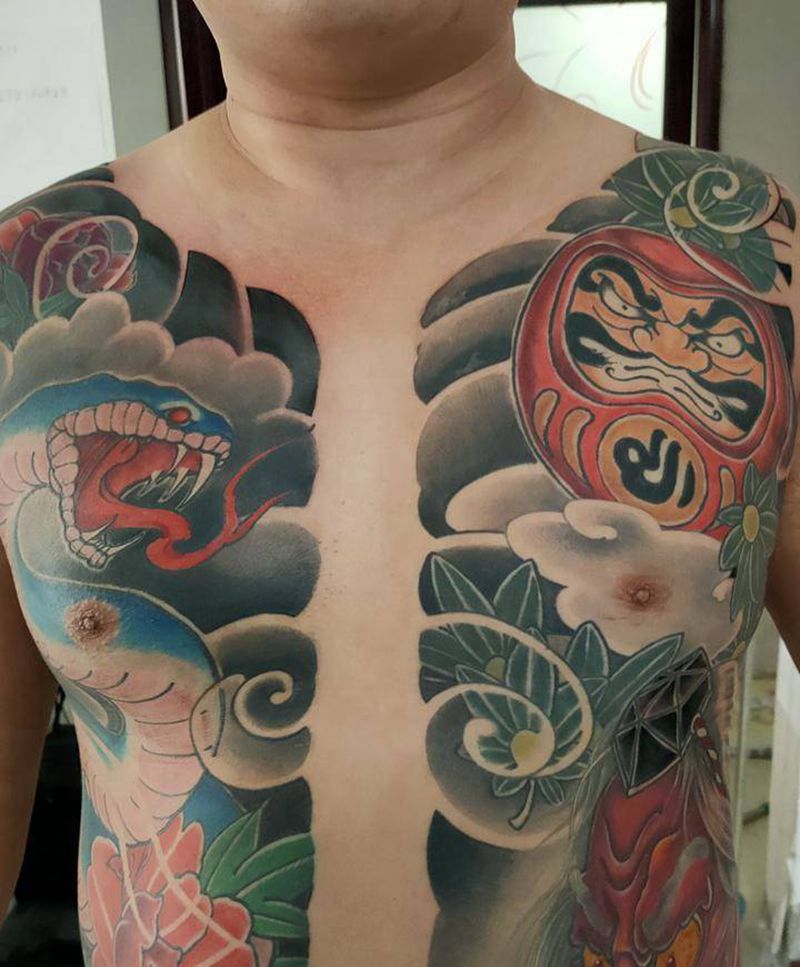 未完 待续纹身图片_胸部腹部老传统纹身图案