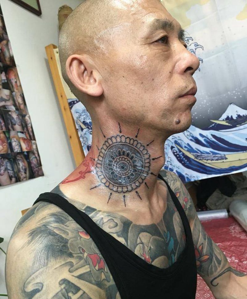 纹身爱好者纹身图片_