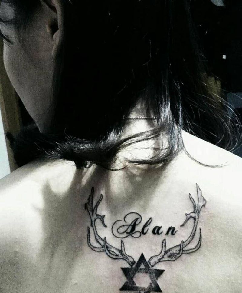 心中的名字纹身图片_