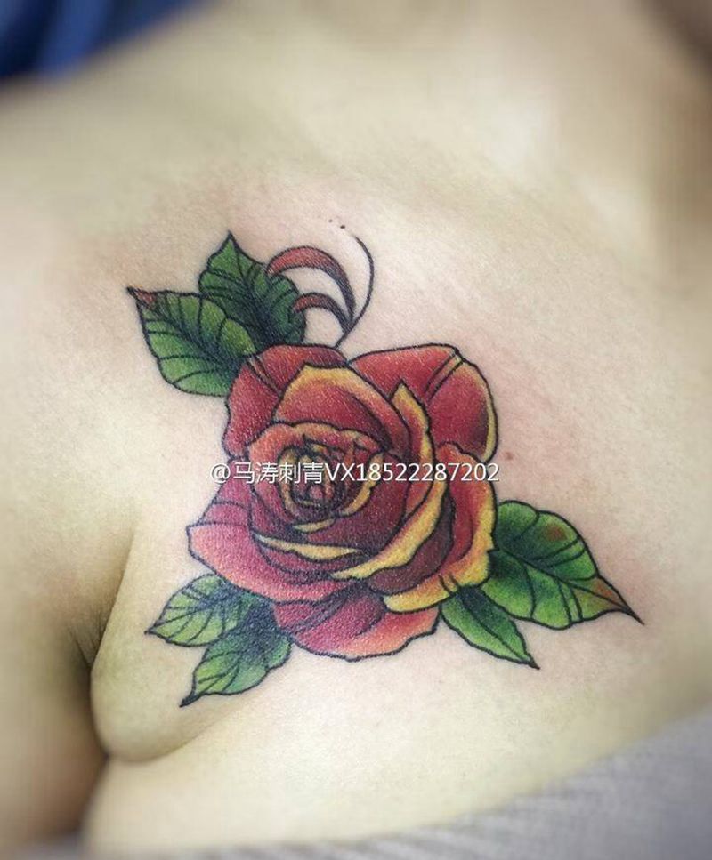 玫瑰花纹身图片_胸部纹身图案